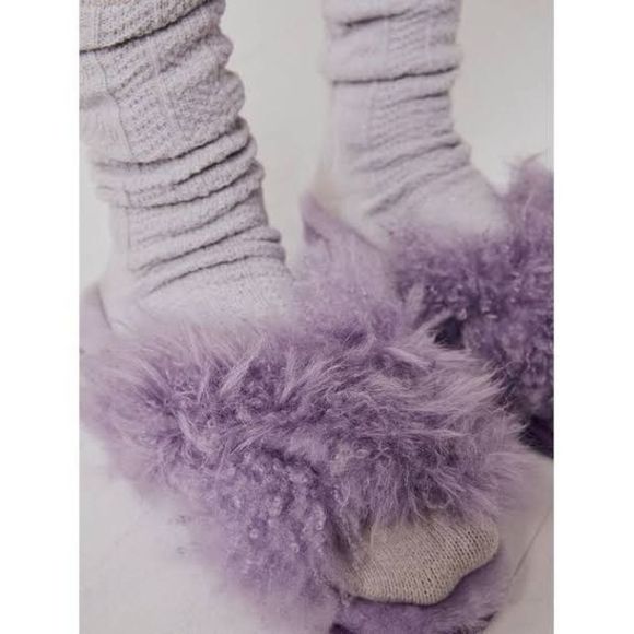 NWT Emu X Free People Mayberry Curly Slides Size 7 and 9 - Picture 1 of 9